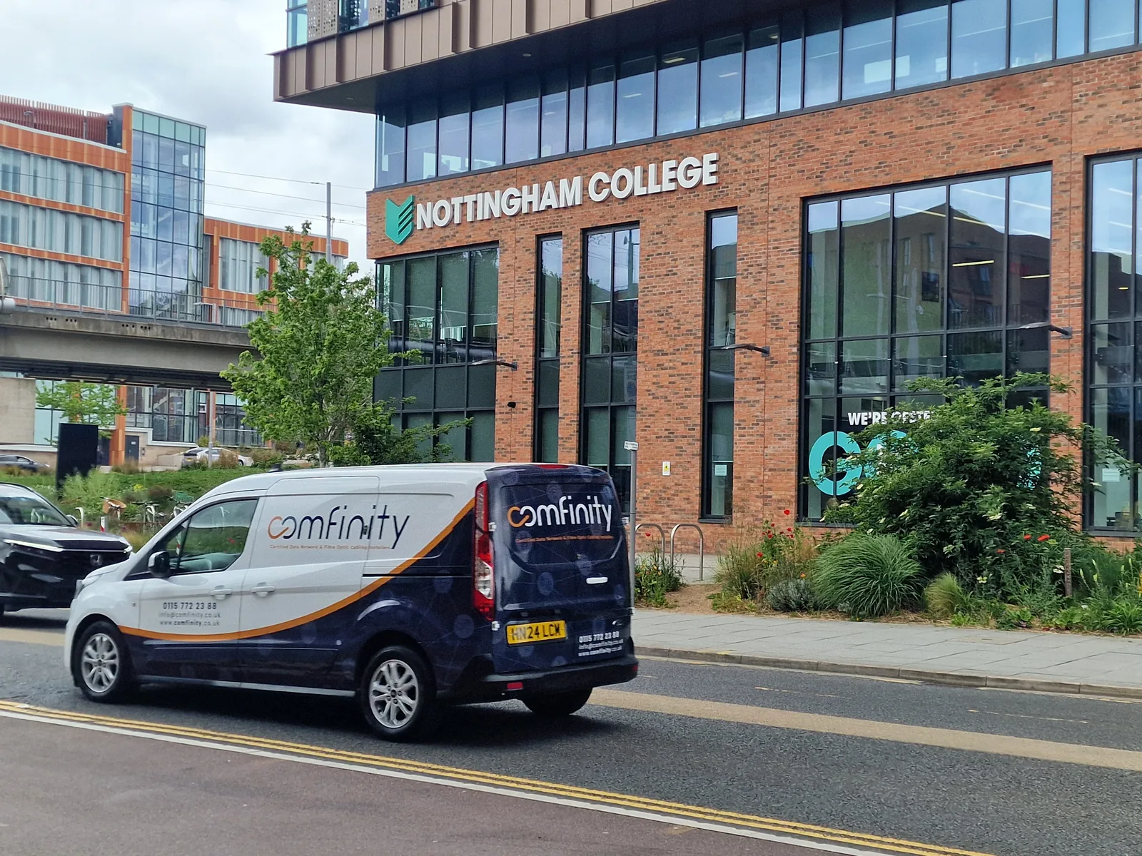 Comfinity van at Nottingham College