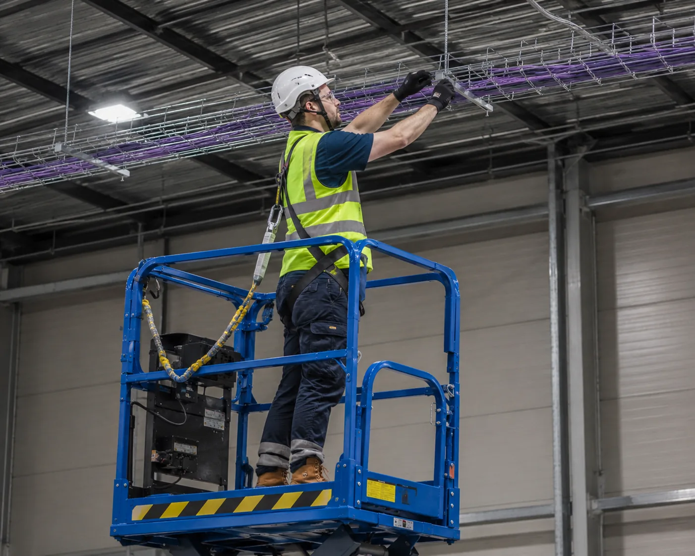 Subcontract cabling engineers at work